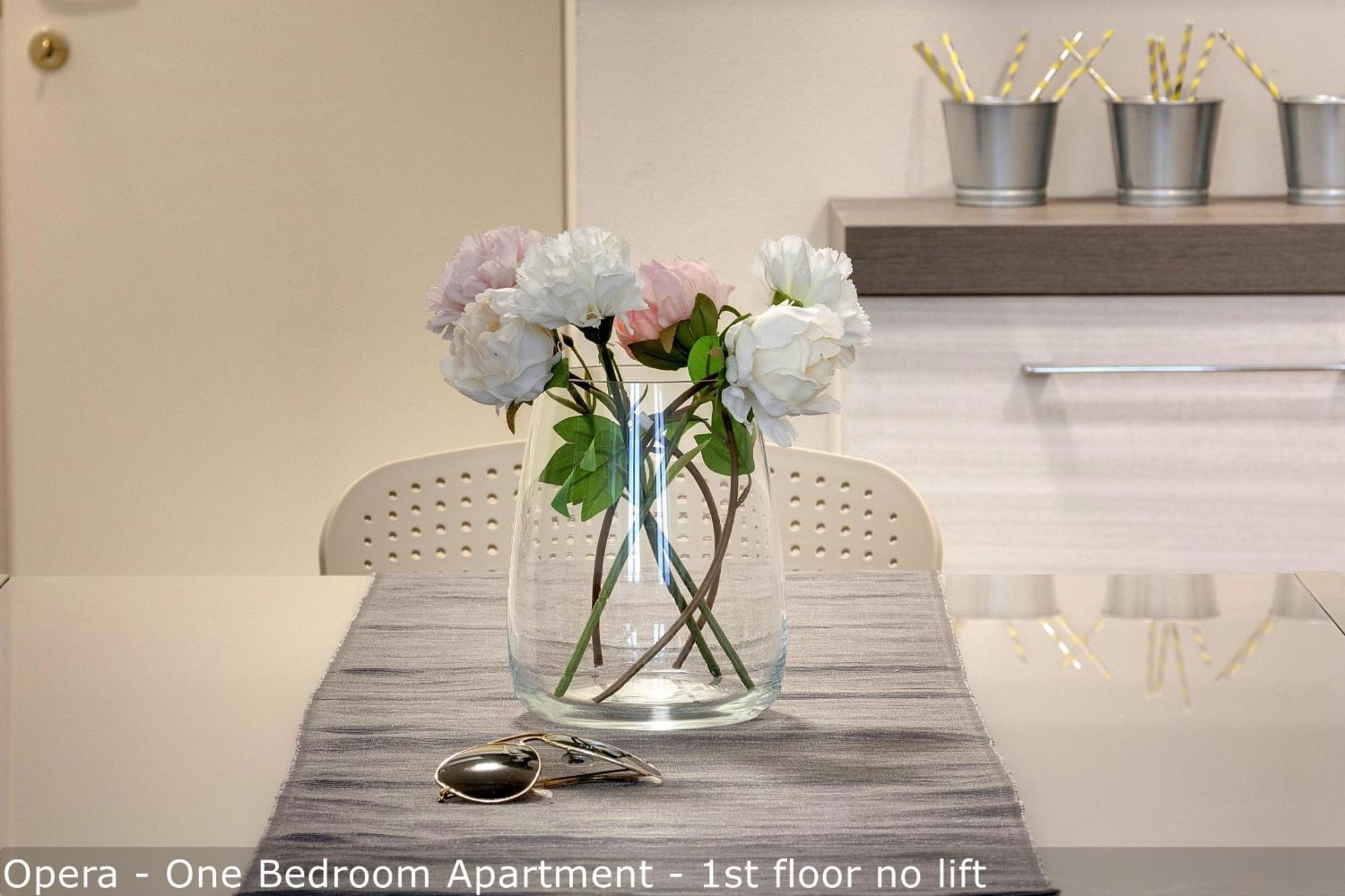 Opera - Sinfonia - Minuetto - Melody Apartments By Mamo Florence Room photo